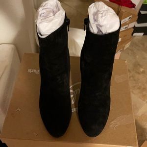 Christian Louboutin Top 70 Veauvelors